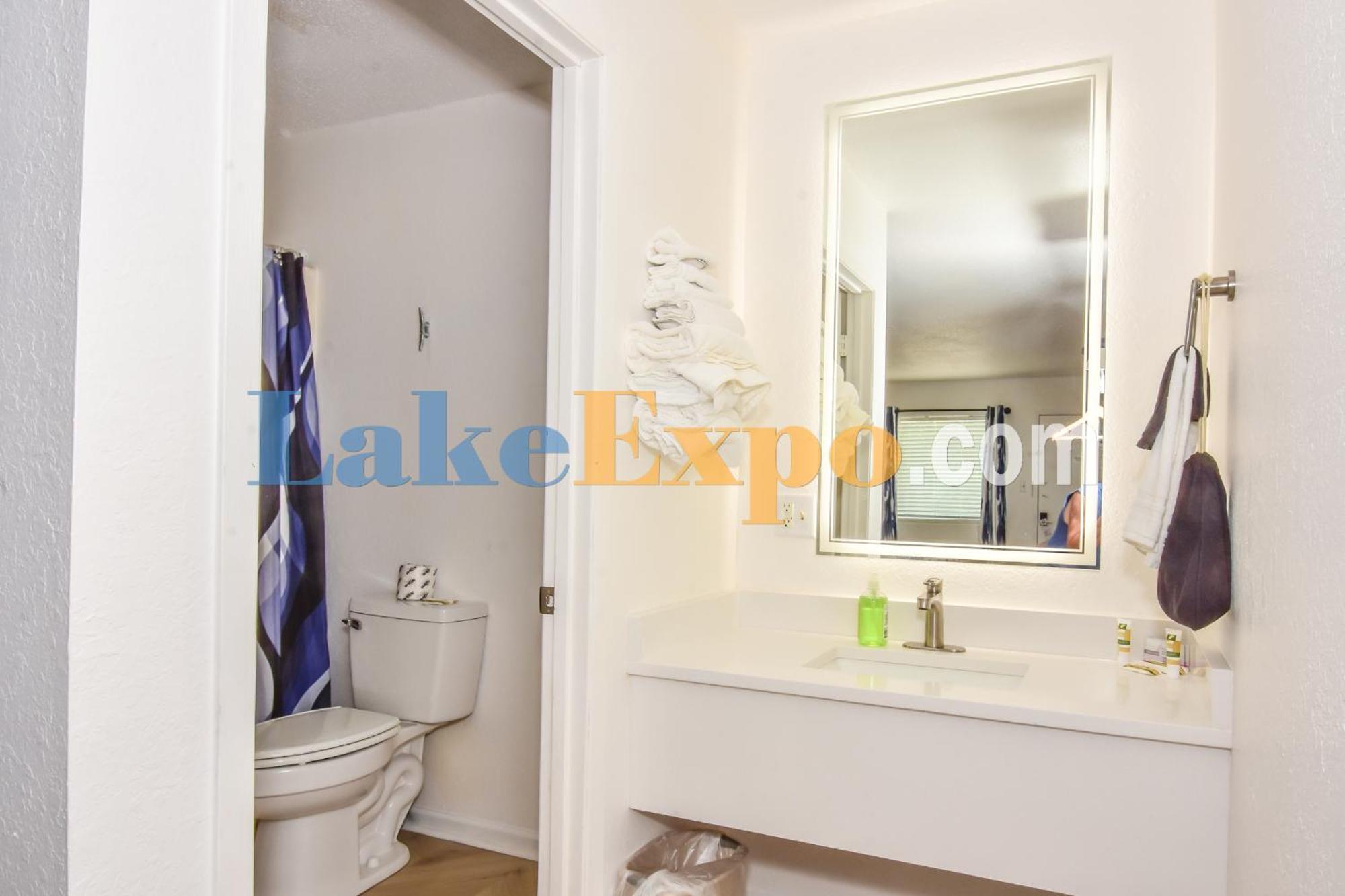 The Lake House Inn Laurie Екстер'єр фото