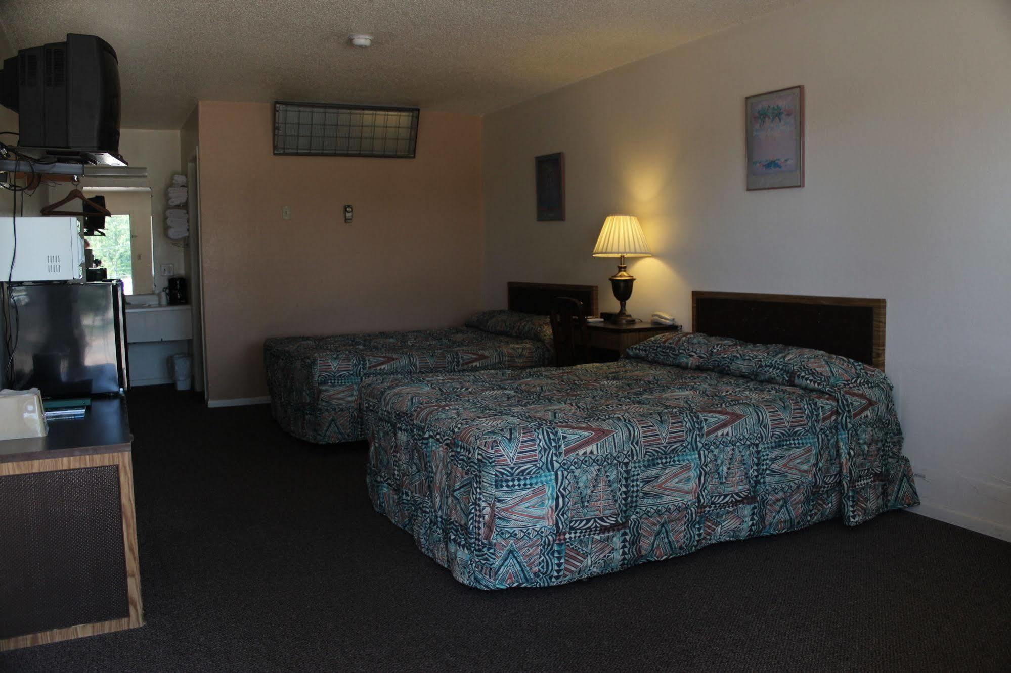 The Lake House Inn Laurie Екстер'єр фото